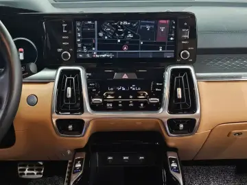 2021 Kia Sorento с пробегом 23 984 км