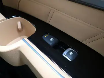 2021 Kia Sorento с пробегом 27 742 км