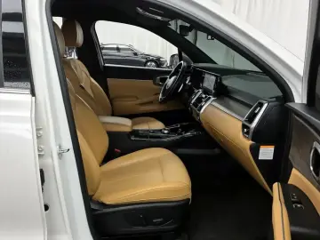 2022 Kia Sorento с пробегом 135 492 км