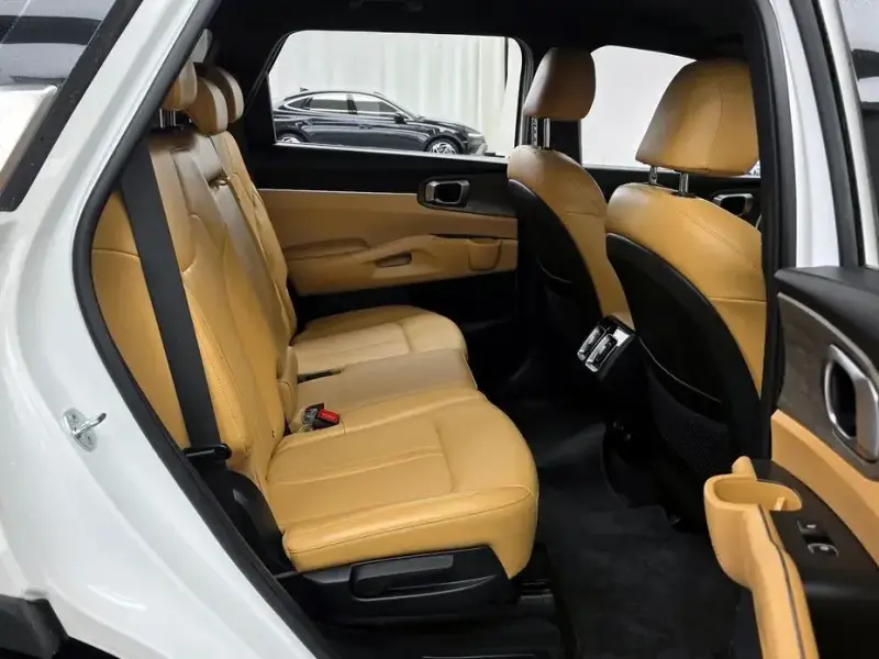 2022 Kia Sorento с пробегом 135 492 км