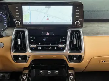 2022 Kia Sorento с пробегом 135 492 км