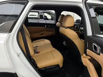 2021 Kia Sorento с пробегом 85 080 км