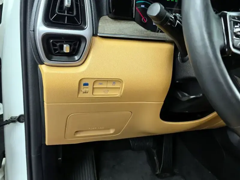 2022 Kia Sorento с пробегом 135 492 км