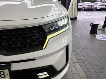 2022 Kia Sorento с пробегом 135 492 км