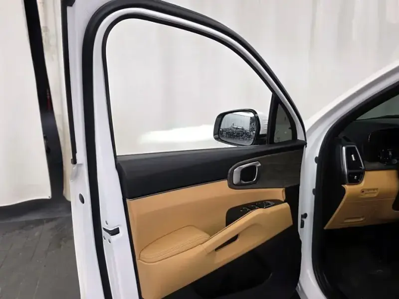 2022 Kia Sorento с пробегом 135 492 км