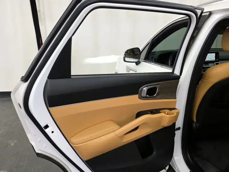 2022 Kia Sorento с пробегом 135 492 км