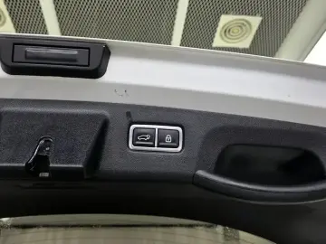 2022 Kia Sorento с пробегом 135 492 км