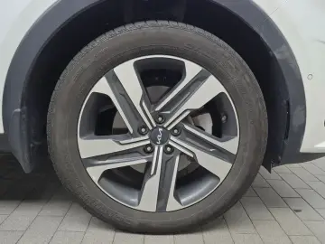 2022 Kia Sorento с пробегом 42 521 км