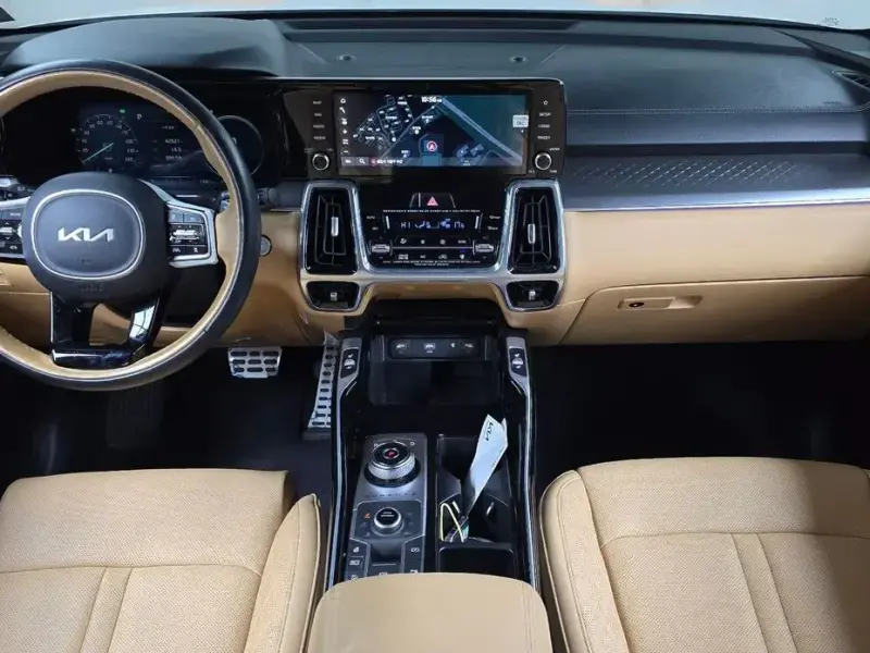 2022 Kia Sorento с пробегом 42 521 км