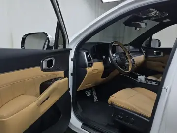 2022 Kia Sorento с пробегом 42 521 км