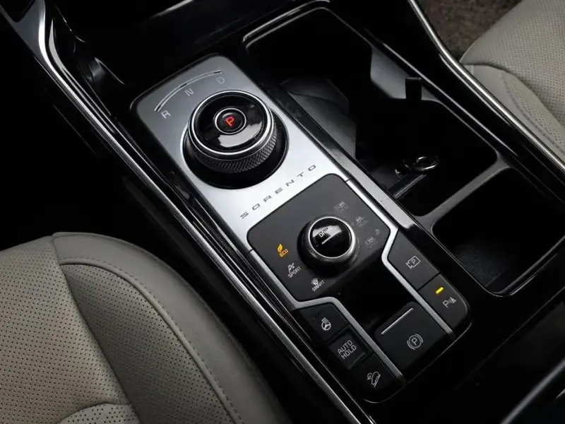2020 Kia Sorento с пробегом 77 841 км