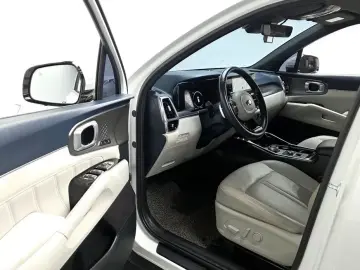 2020 Kia Sorento с пробегом 77 841 км