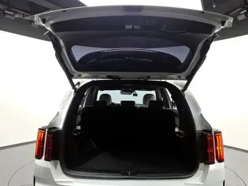 2020 Kia Sorento с пробегом 77 841 км