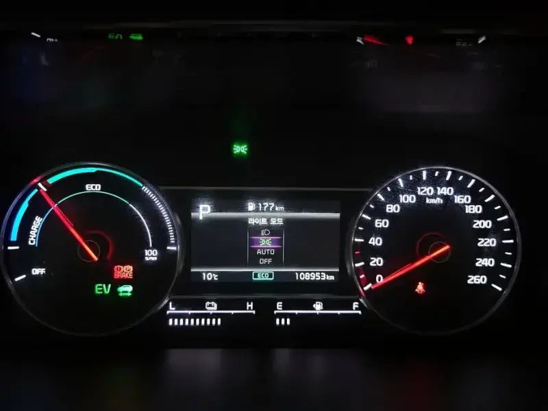 2022 Kia Sorento с пробегом 108 953 км