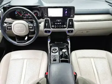 2022 Kia Sorento с пробегом 86 235 км