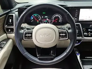 2022 Kia Sorento с пробегом 86 235 км