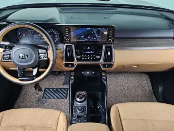 2021 Kia Sorento с пробегом 75 340 км