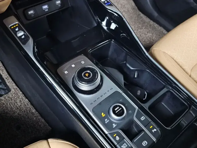 2021 Kia Sorento с пробегом 75 340 км