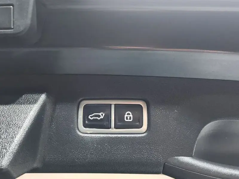 2022 Kia Sorento с пробегом 142 341 км