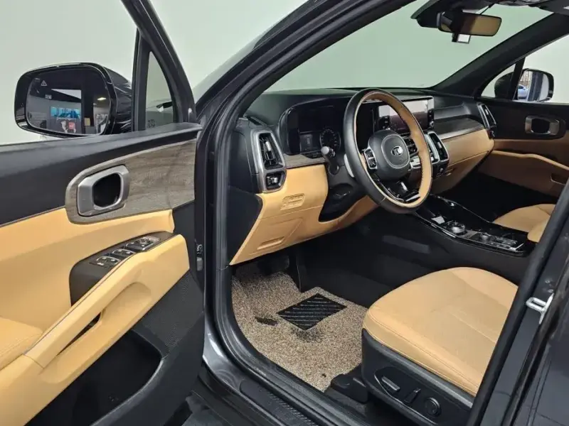 2021 Kia Sorento с пробегом 75 340 км