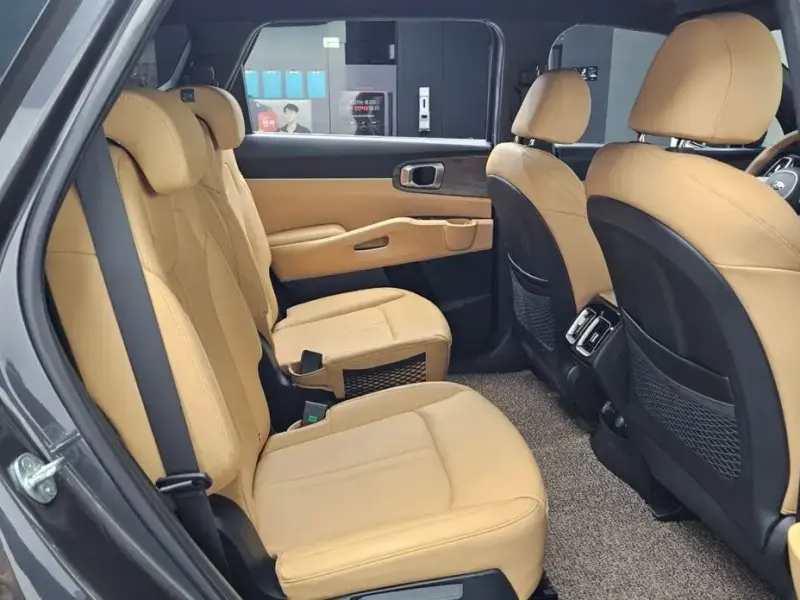 2021 Kia Sorento с пробегом 75 340 км
