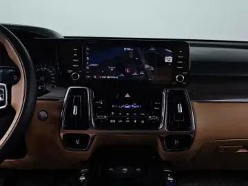 2021 Kia Sorento с пробегом 75 340 км