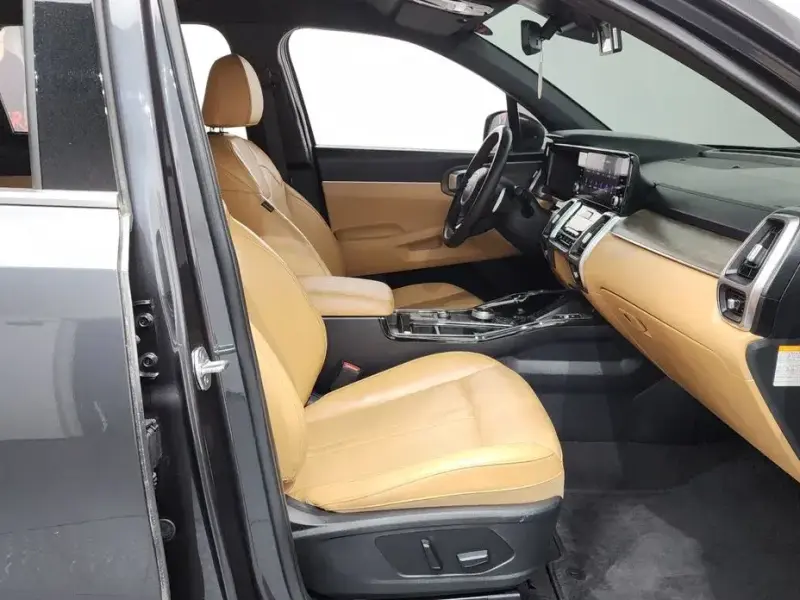 2022 Kia Sorento с пробегом 142 341 км