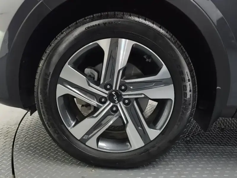 2023 Kia Sorento с пробегом 34 074 км
