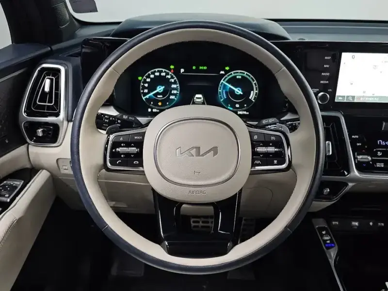 2023 Kia Sorento с пробегом 34 074 км