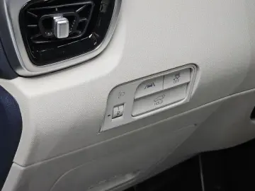2023 Kia Sorento с пробегом 34 074 км