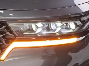 2023 Kia Sorento с пробегом 34 074 км