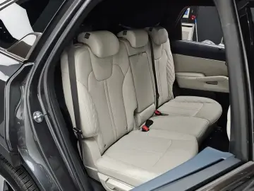 2023 Kia Sorento с пробегом 34 074 км