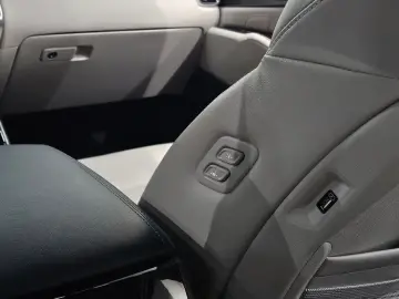 2023 Kia Sorento с пробегом 34 074 км