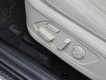2023 Kia Sorento с пробегом 34 074 км