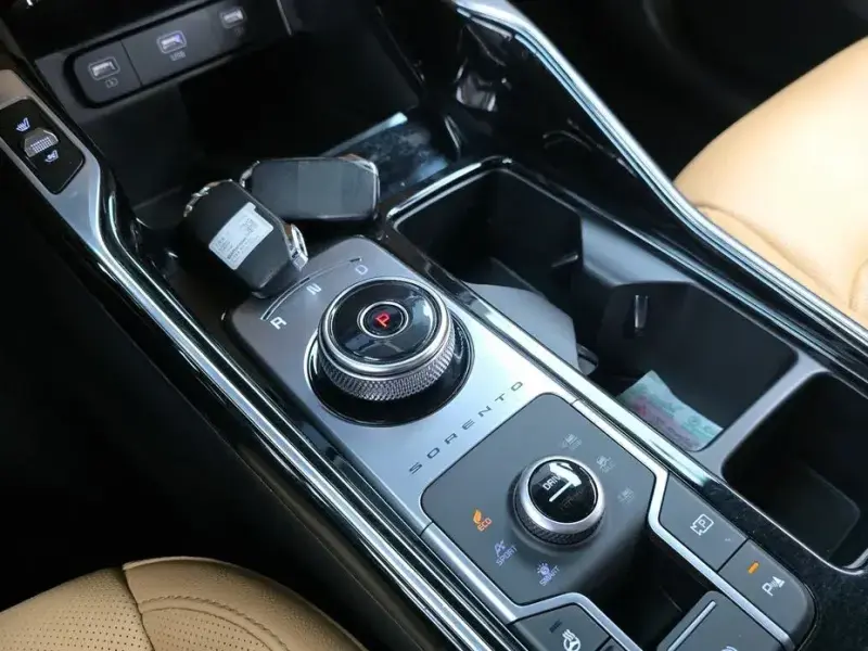 2022 Kia Sorento с пробегом 50 368 км