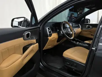 2022 Kia Sorento с пробегом 50 368 км
