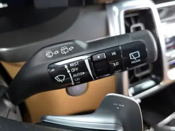 2022 Kia Sorento с пробегом 50 368 км