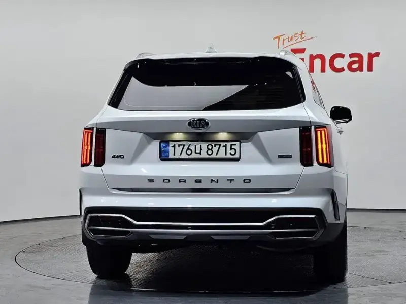 2021 Kia Sorento с пробегом 64 937 км