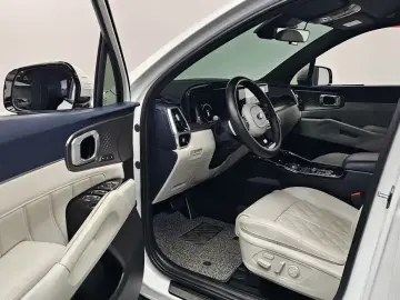 2021 Kia Sorento с пробегом 64 937 км