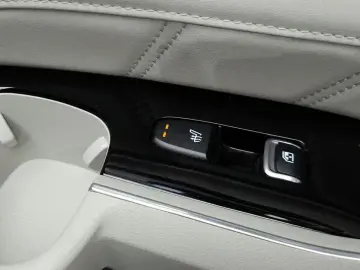2021 Kia Sorento с пробегом 64 937 км