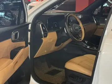 2022 Kia Sorento с пробегом 117 419 км