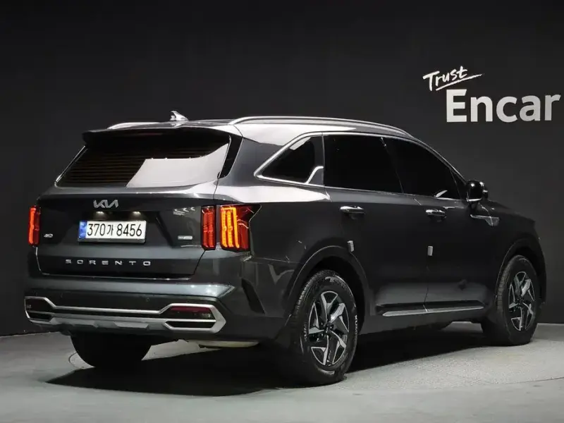 2022 Kia Sorento с пробегом 69 775 км