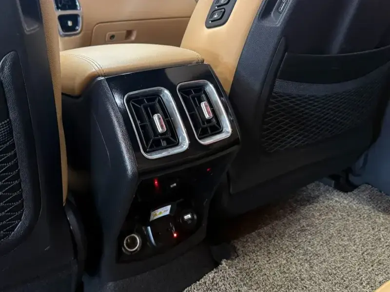 2022 Kia Sorento с пробегом 117 419 км