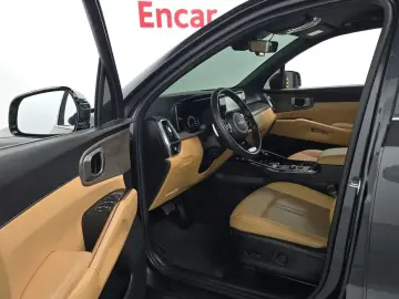2022 Kia Sorento с пробегом 65 135 км