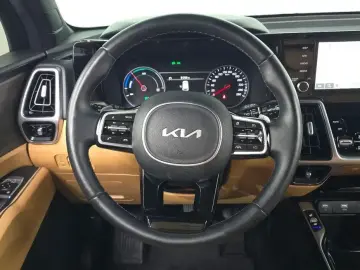 2022 Kia Sorento с пробегом 65 135 км