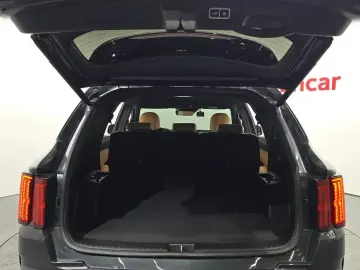 2022 Kia Sorento с пробегом 65 135 км