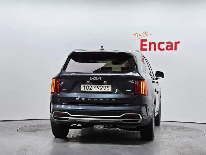 2021 Kia Sorento с пробегом 143 360 км