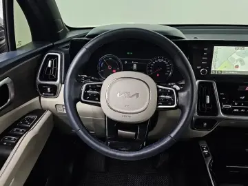 2021 Kia Sorento с пробегом 143 360 км