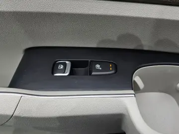 2021 Kia Sorento с пробегом 143 360 км
