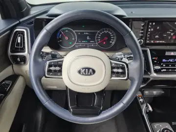 2021 Kia Sorento с пробегом 85 922 км
